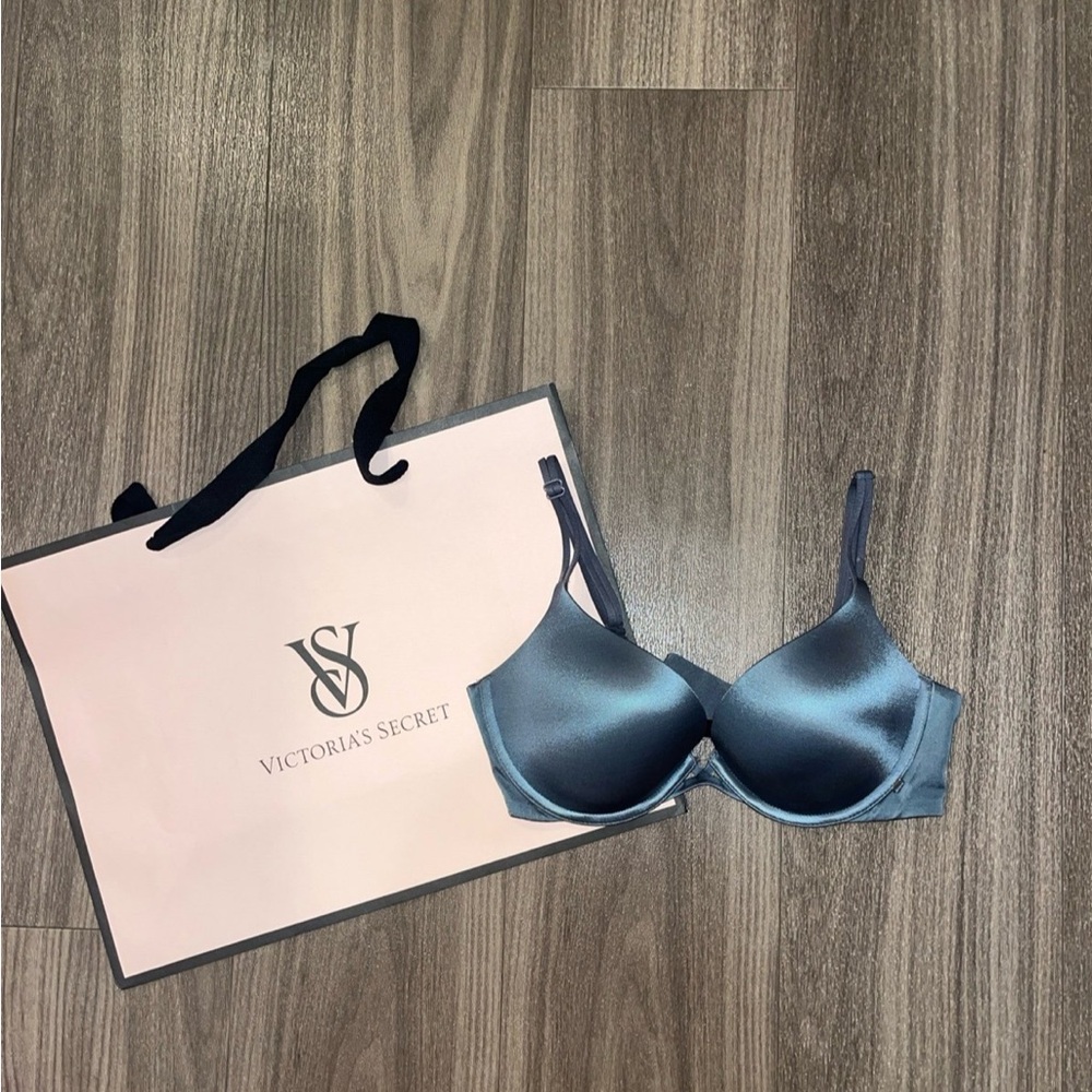 Victoria’s Secret Bra 34C Push Up